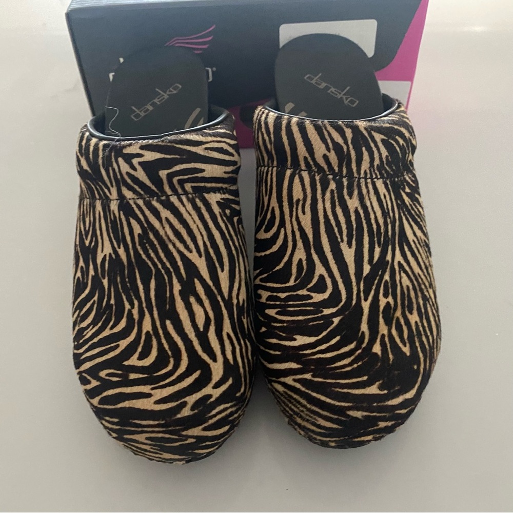 Dansko Rae Zebra Print  Calf Hair Mules Clogs EUC